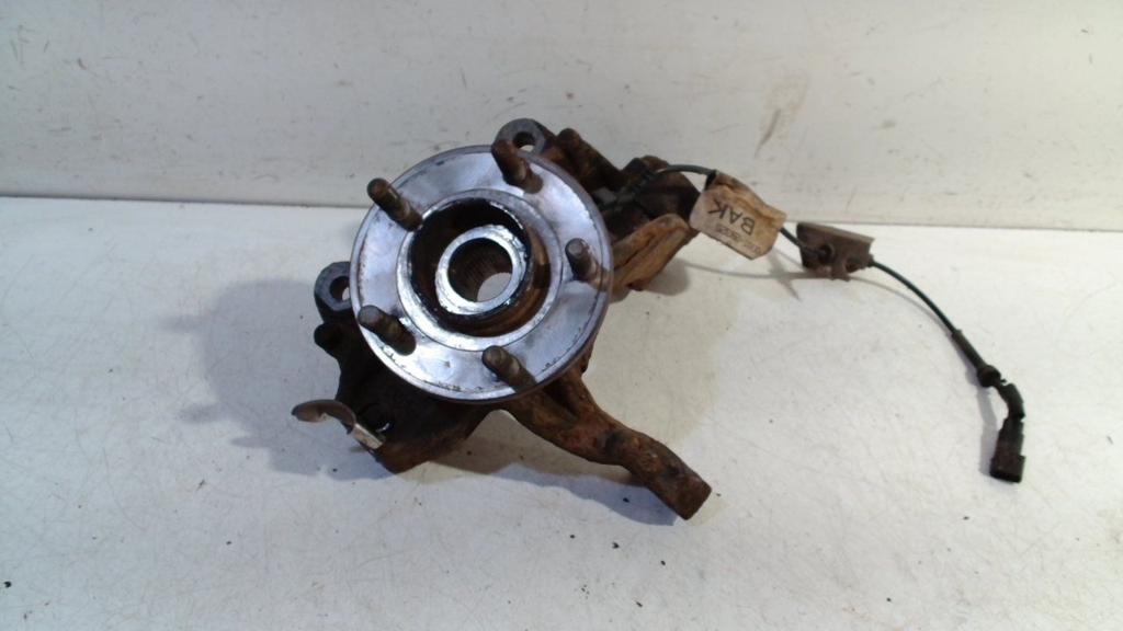 Wielnaaf links voor Ford Mondeo, Onderdelen@venauto.nl, Van der Ven Autorecycling B.V., Gebruikt, Ettenseweg 76, 4706 PB Roosendaal, The Netherlands