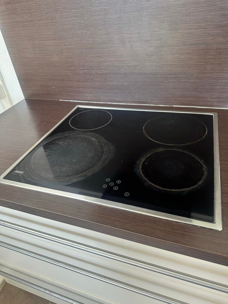 Complete keuken met keukeneiland en apparatuur, Gebruikt, Wit, Overige typen, Ophalen of Verzenden