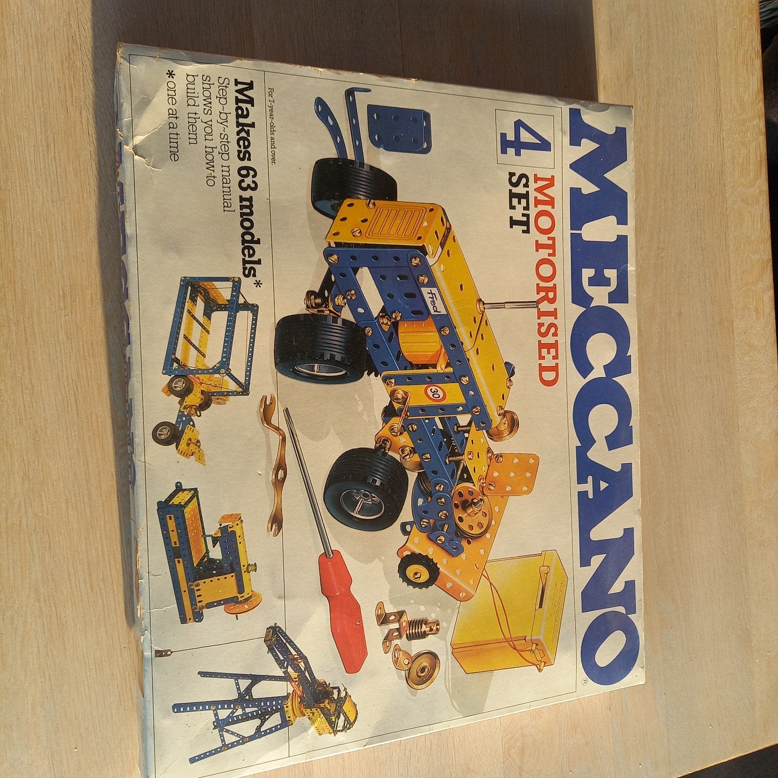 Vintage Meccano 4 Set Gemotoriseerd - Bouw 63 Modellen, Ophalen of Verzenden, Gebruikt, Overige merken