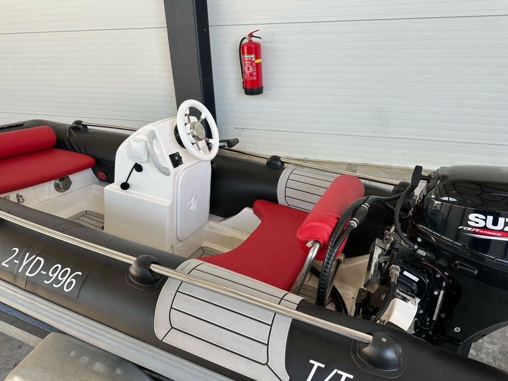 Aermarine Escape 300 Kart Rib, Gebruikt, Benzine, Minder dan 70 pk, Overige materialen