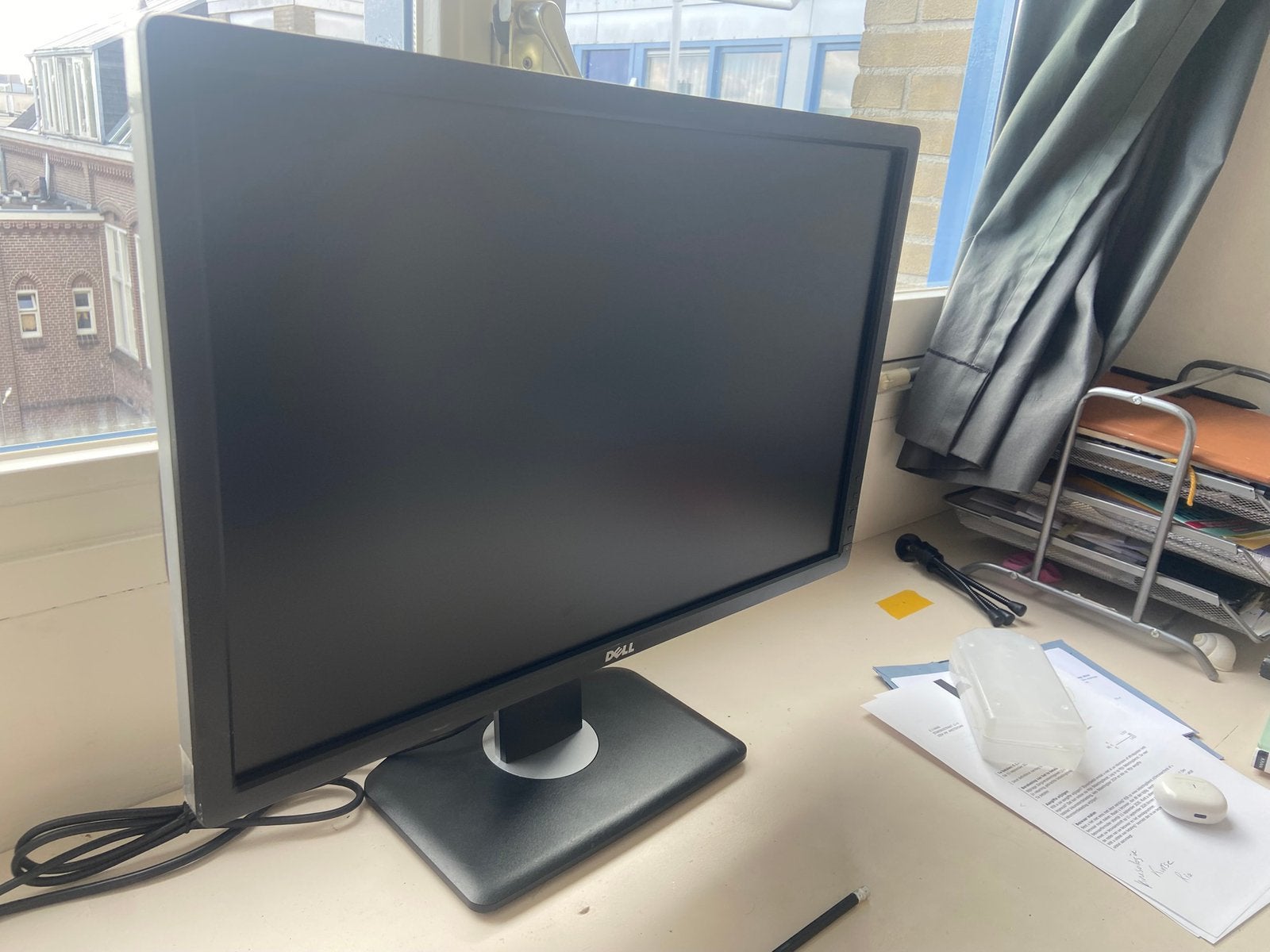 Dell monitor, Computers en Software, Monitoren, IPS, Ophalen of Verzenden, Zo goed als nieuw, In hoogte verstelbaar