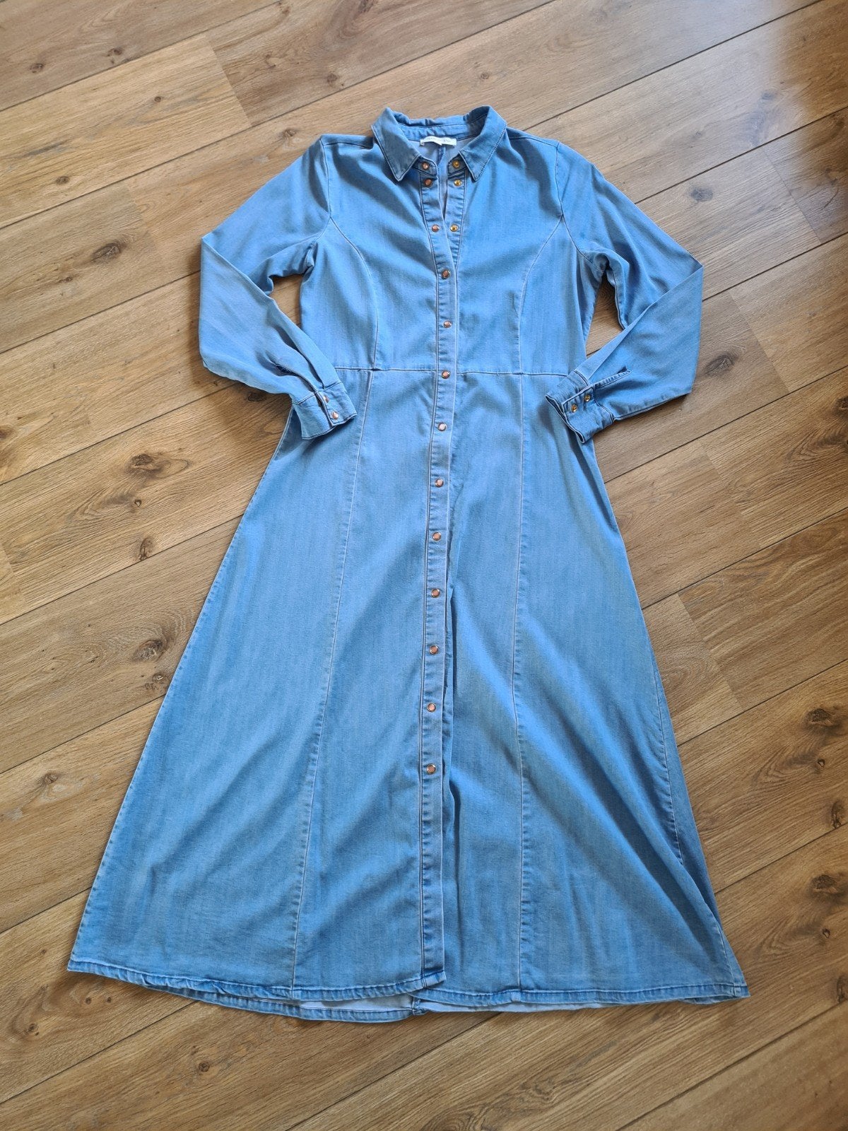 Tramontana Maxi Doorknoop Jurk - Zachte Spijkerstof, Kleding | Dames, Jurken, Maat 38/40 (M), Blauw, Tramontana, Ophalen of Verzenden