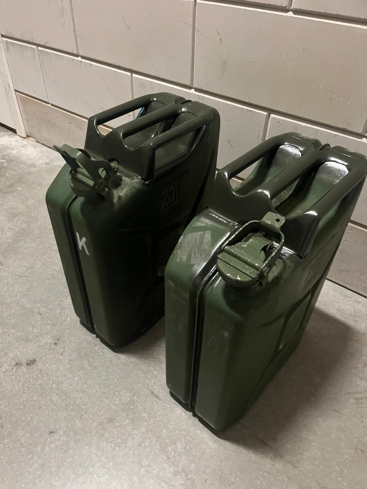Jerry can 20 liter. Staal., Ophalen, Landmacht, Nederland