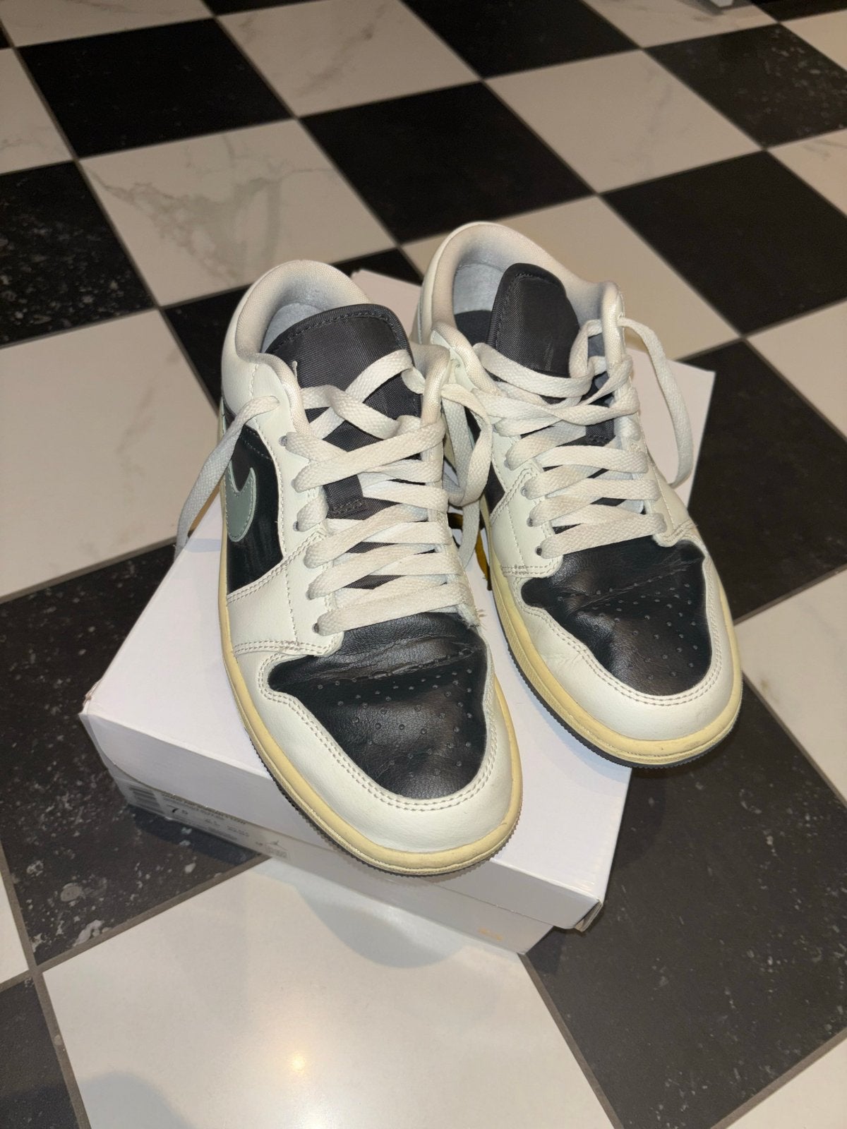Nike Air Jordan 1 Low - Maat 38.5, Wit, Ophalen of Verzenden, Sneakers of Gympen, Zo goed als nieuw