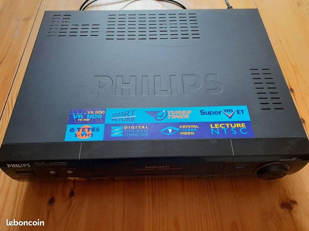 Gezocht: defecte Philips/JVC videorecorders voor onderdelen, Ophalen of Verzenden, Gebruikt, VHS-speler of -recorder