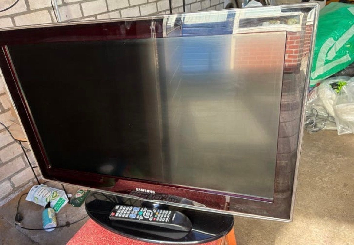 Samsung LE32D450 LCD TV - 81 cm (32 inch), Audio, Tv en Foto, Ophalen, Gebruikt, 50 Hz, 80 tot 100 cm