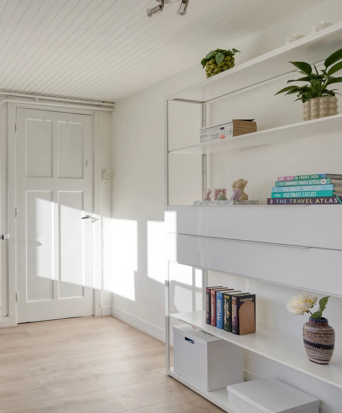 IKEA FJÄLKINGE kast met planken en lades wit, Met plank(en), Gebruikt, 100 tot 150 cm, 150 tot 200 cm