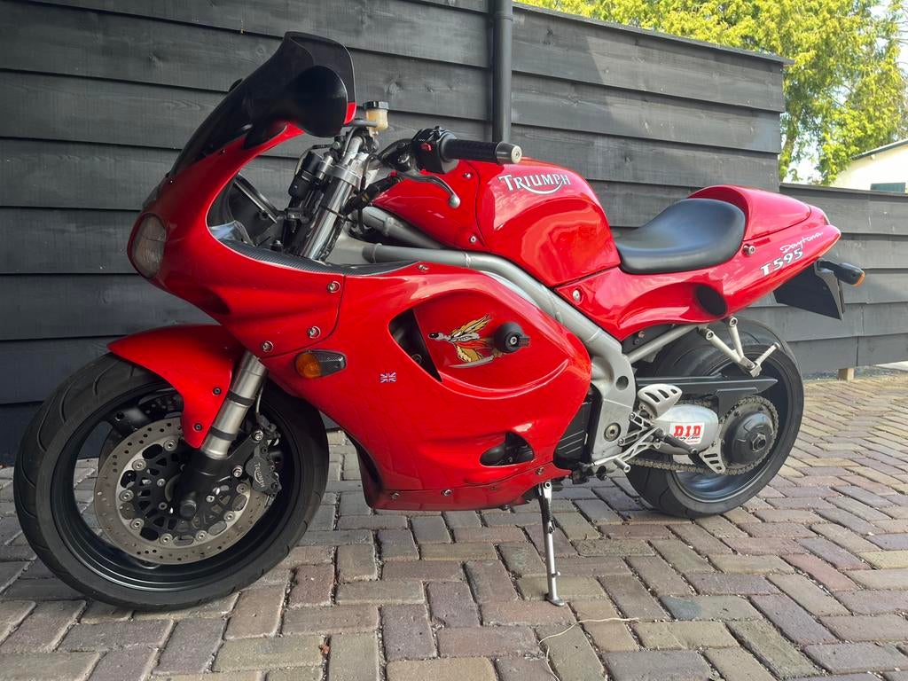 Triumph Daytona T595, Motoren, Motoren | Triumph, Sportuitlaat, 956 cc, Motorrijbewijs A, Gebruikt