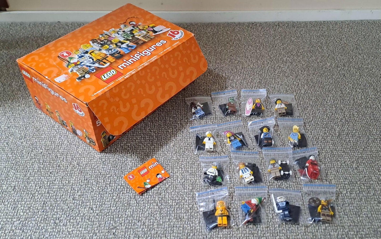 Lego Minifiguren Serie 4 Complete Set met Doos, Lego, Ophalen of Verzenden, Zo goed als nieuw, Minifiguren serie