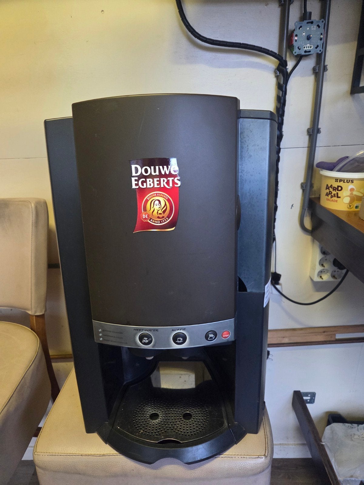 Douwe Egberts Cafitesse 50 Koffiemachine, Afneembaar waterreservoir, Gebruikt, Overige typen, 10 kopjes of meer