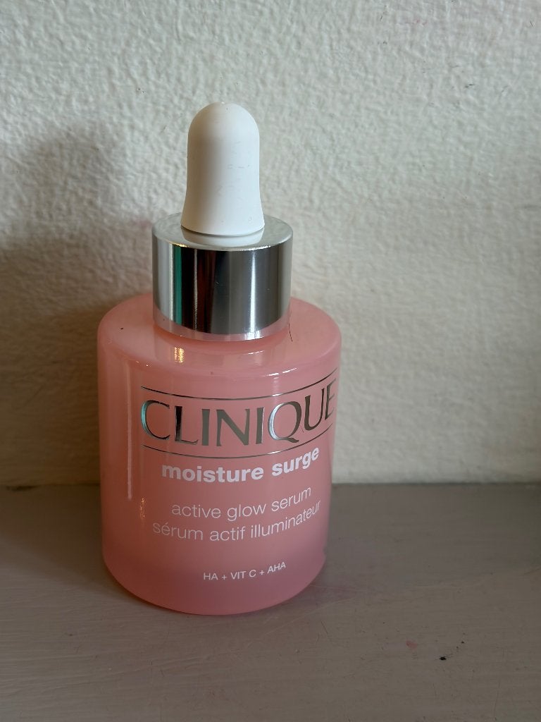 Clinique Moisture Surge Active Glow Serum inhoud: 50 ml, Ophalen of Verzenden, Nieuw, Gehele gezicht, Verzorging
