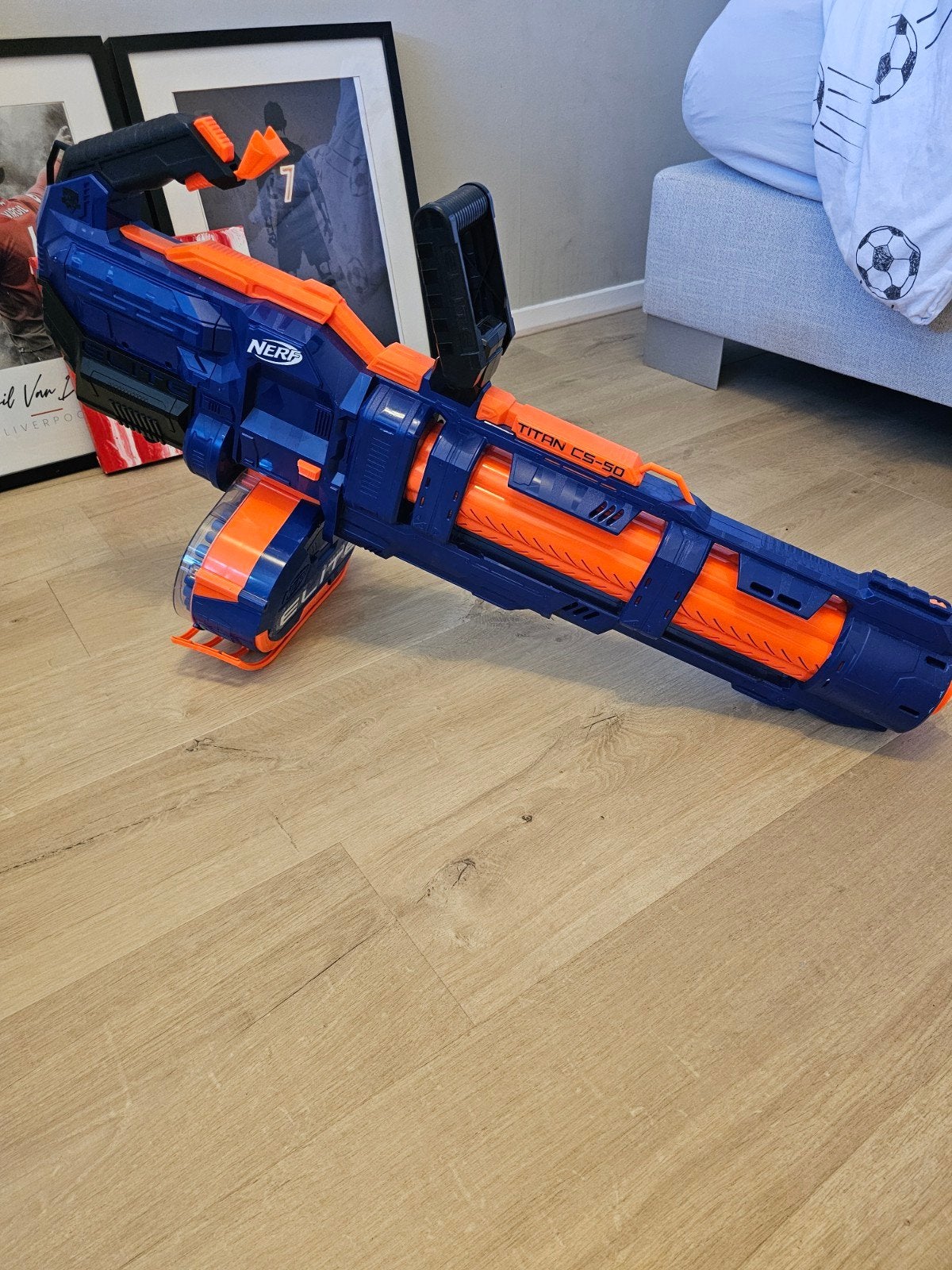 NERF N-Strike Elite Titan CS-50 Blaster, Ophalen of Verzenden, Zo goed als nieuw