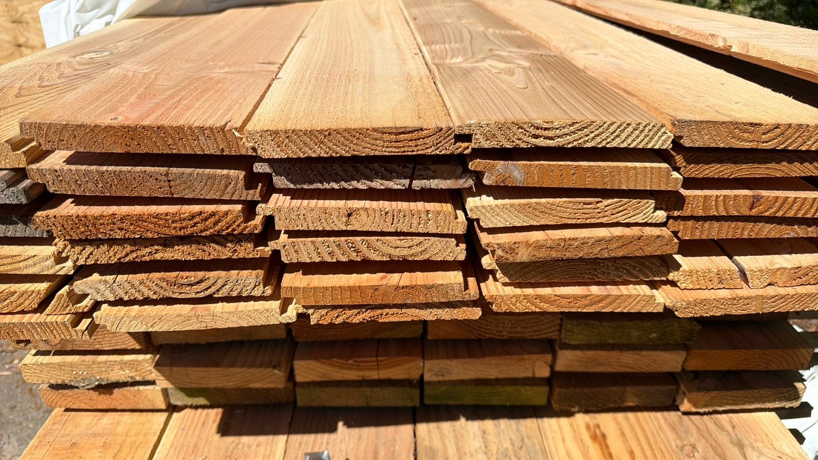 Douglas hout planken halfhouts dakbeschot dubbellips 18x145, Ophalen, Zo goed als nieuw, Hout