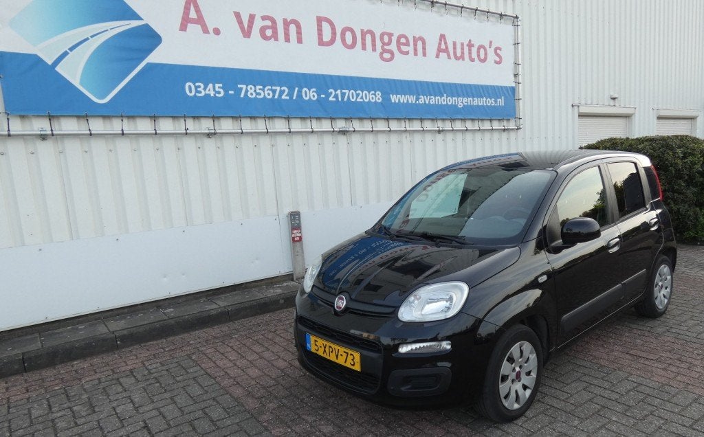 Fiat PANDA 0.9 TWINAIR ED. COOL,Airco,Bltooth,APK 30-9-26, Voorwielaandrijving, Gebruikt, Panda, Zwart
