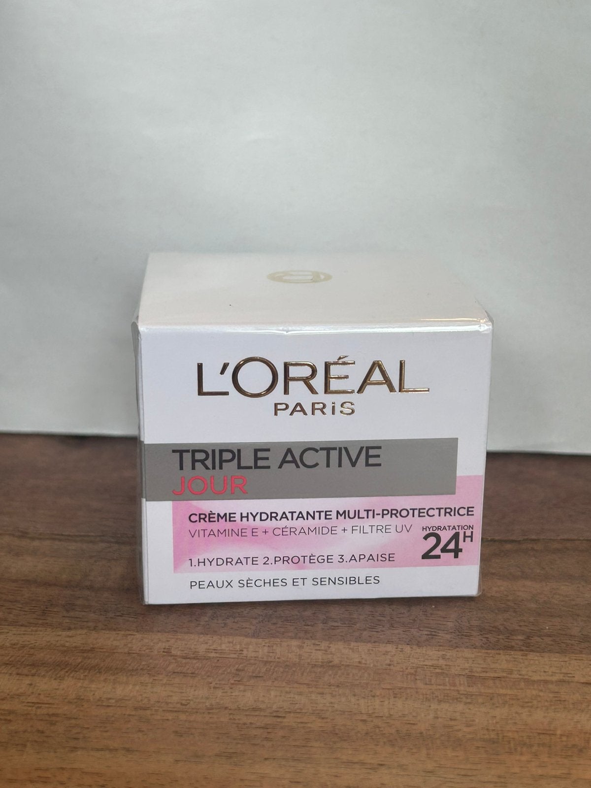 L’Oréal - triple active gezichtscréme 50ml, Ophalen of Verzenden, Nieuw, Gehele gezicht, Verzorging