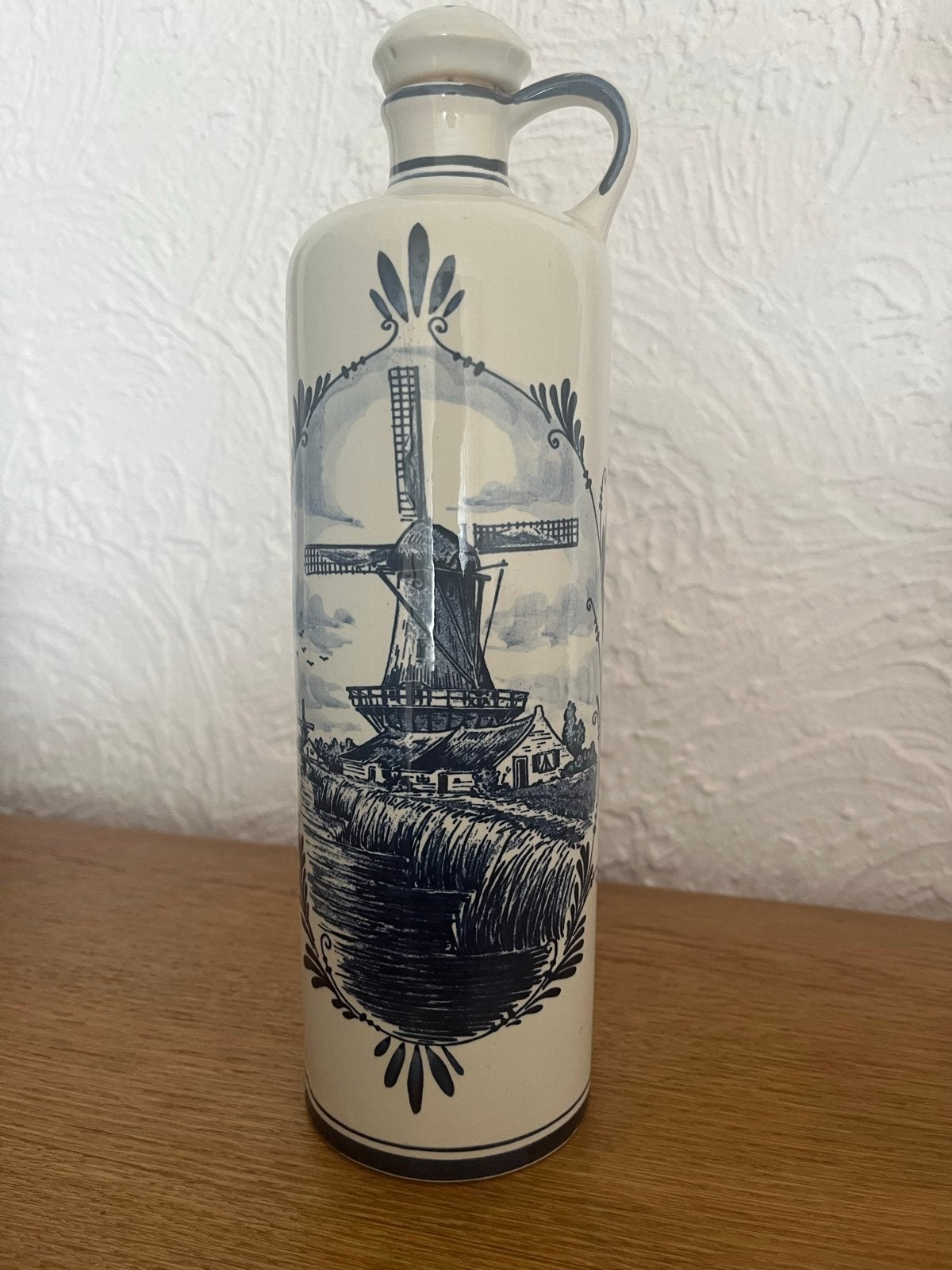 Delfts Blauwe Bols Jenever Kruik - Molen en Bloemen, Ophalen