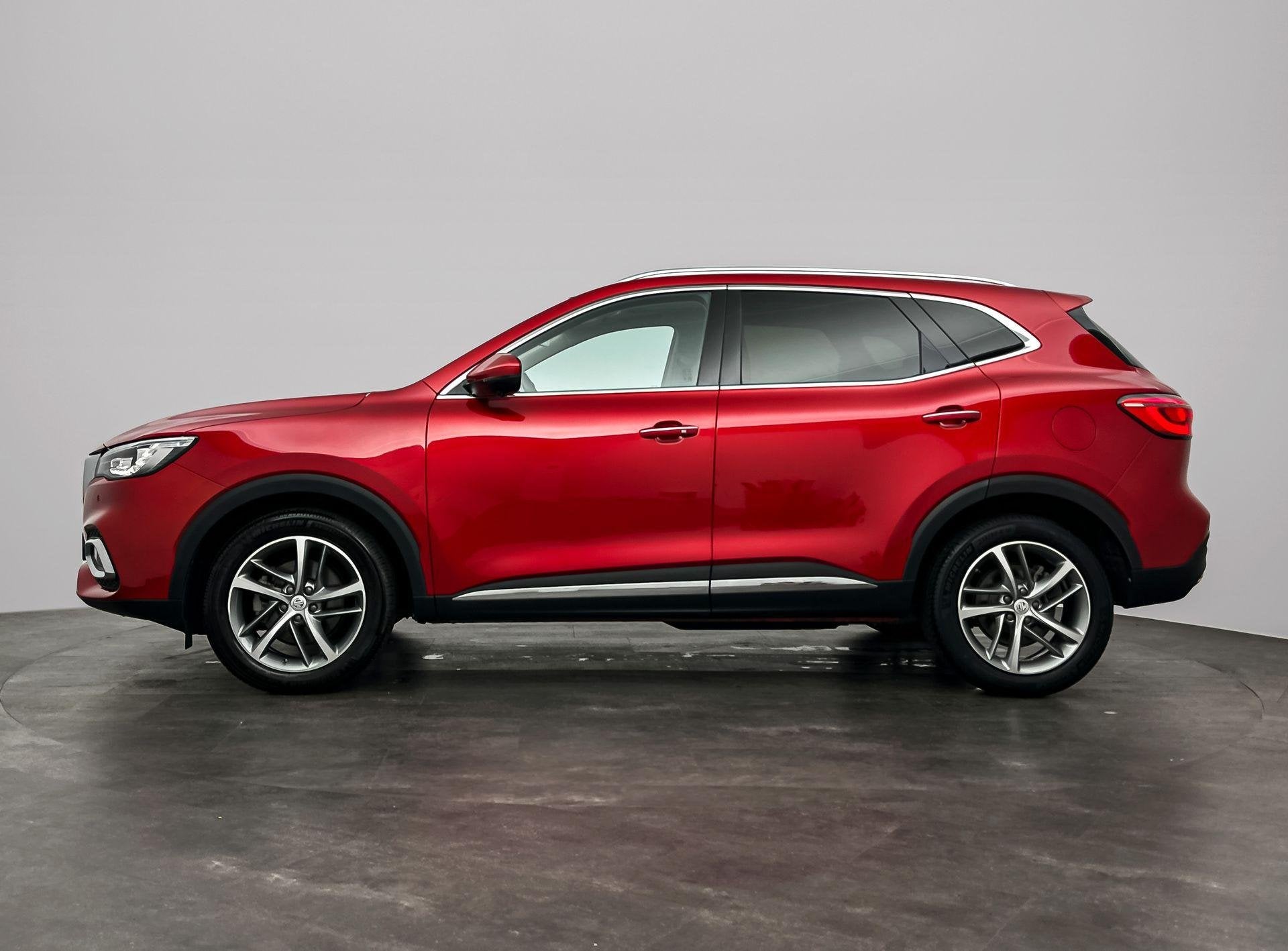 MG EHS 1.5 TGDI PHEV Aut. Luxury | Panoramadak | Leder | Led, 12 maanden, Gebruikt, 4 cilinders, 1500 cc