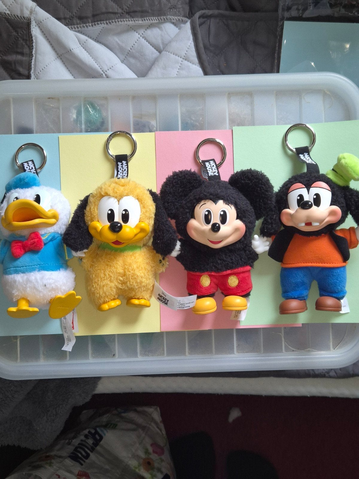 POP MART x Disney Mickey Family Cute Together Set van 4, Ophalen of Verzenden, Mickey Mouse, Zo goed als nieuw, Beeldje of Figuurtje