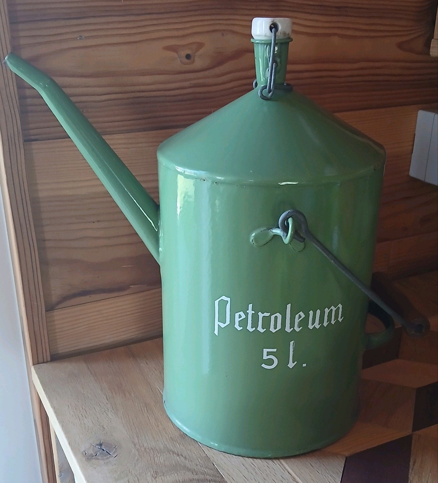 Antieke Petroleum-kan 5 liter Neerlandia Groen emaille, Ophalen of Verzenden