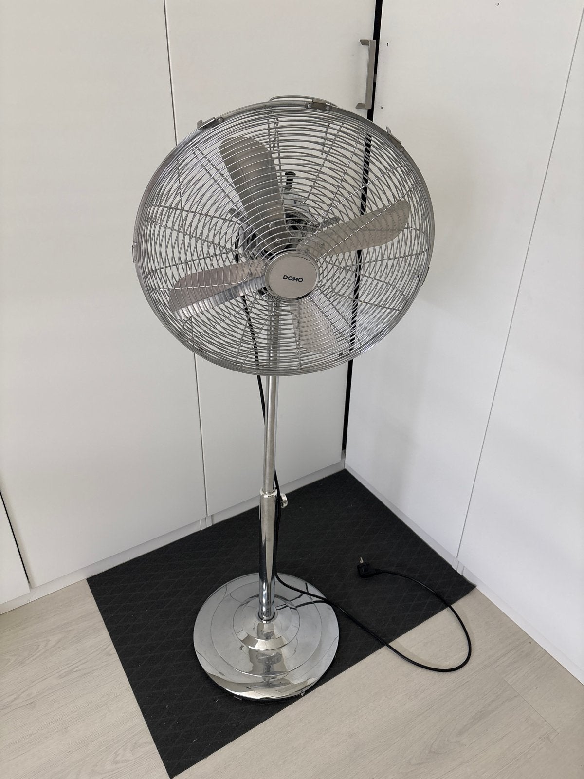 Domo Statiefventilator - Krachtige Koeling voor Thuis, Ophalen, Gebruikt, Statiefventilator
