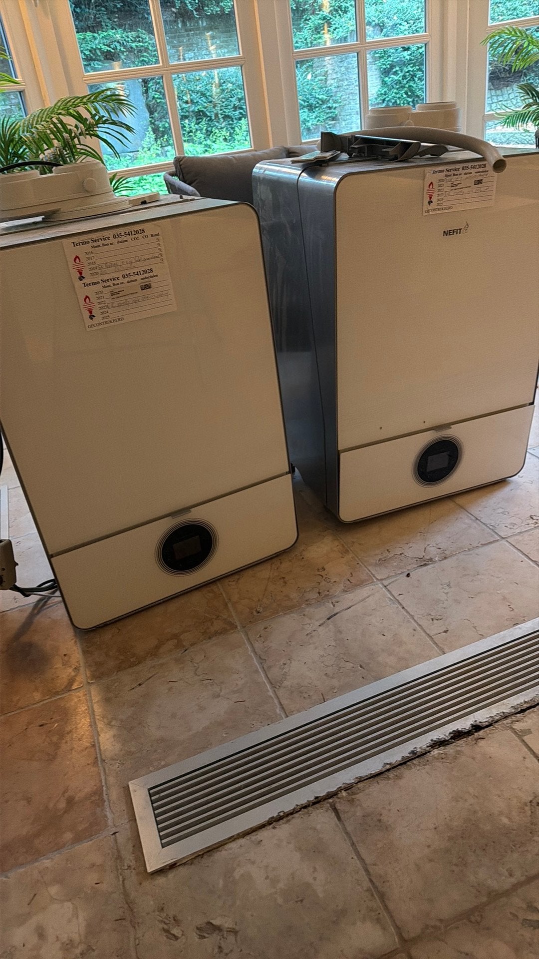 2x Nefit Condens 9000i W HR50 CV-ketel., Doe-het-zelf en Verbouw, Verwarming en Radiatoren, 30 tot 80 cm, Gebruikt, Cv-ketel of Combi-ketel