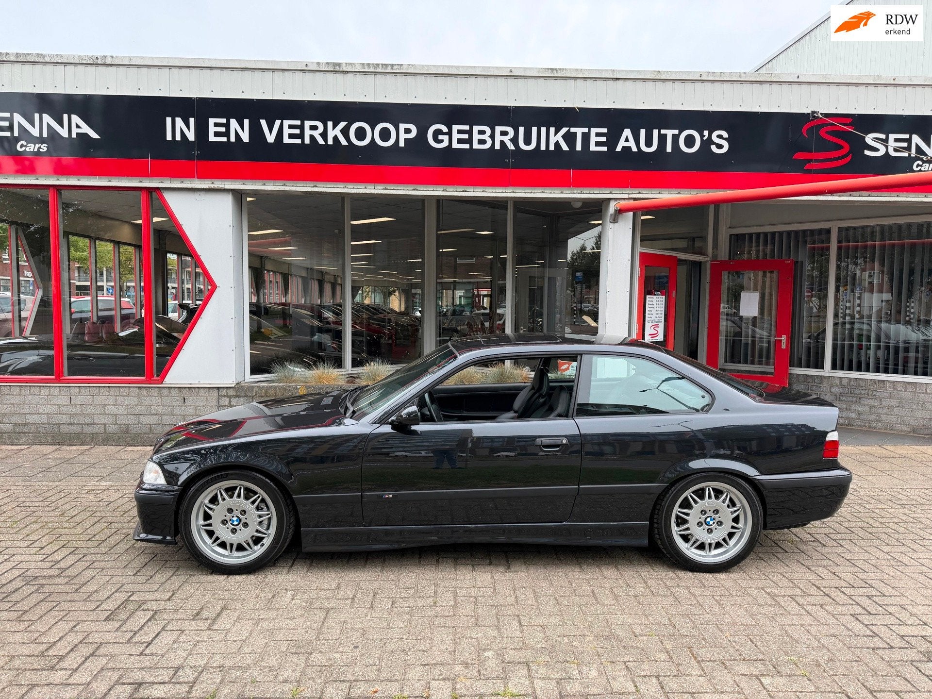 BMW 3-serie Coupé M3 - E36 - 1995 - Topstaat - Inr Mog !, Achterwielaandrijving, Gebruikt, Zwart, 4 stoelen