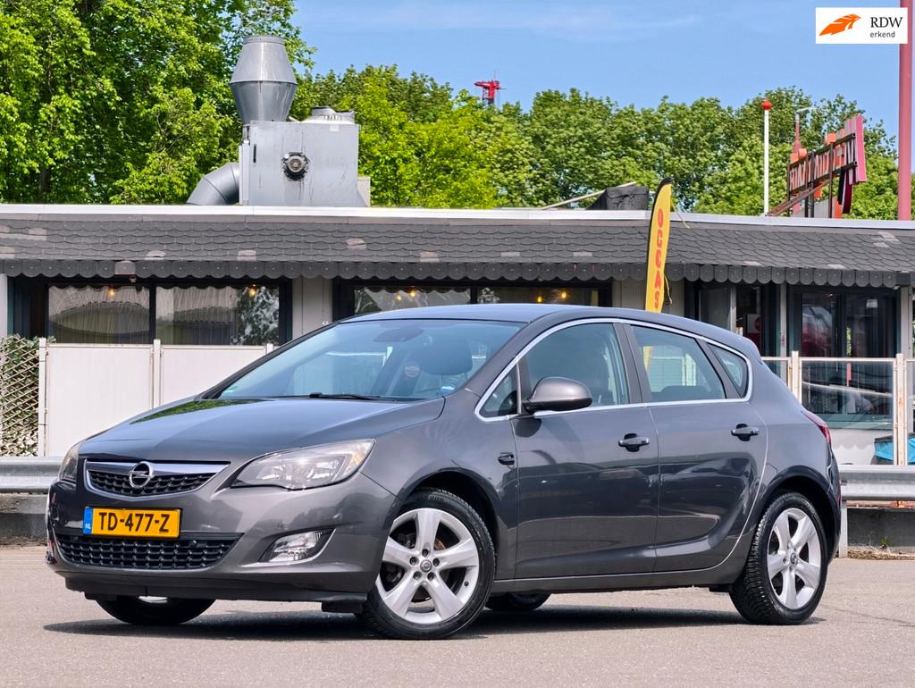 Opel Astra 1.4 Turbo GT / NAP / SP VLG / AIRCO / NAVI / OHB, Auto's, Voorwielaandrijving, Euro 5, Stof, Gebruikt