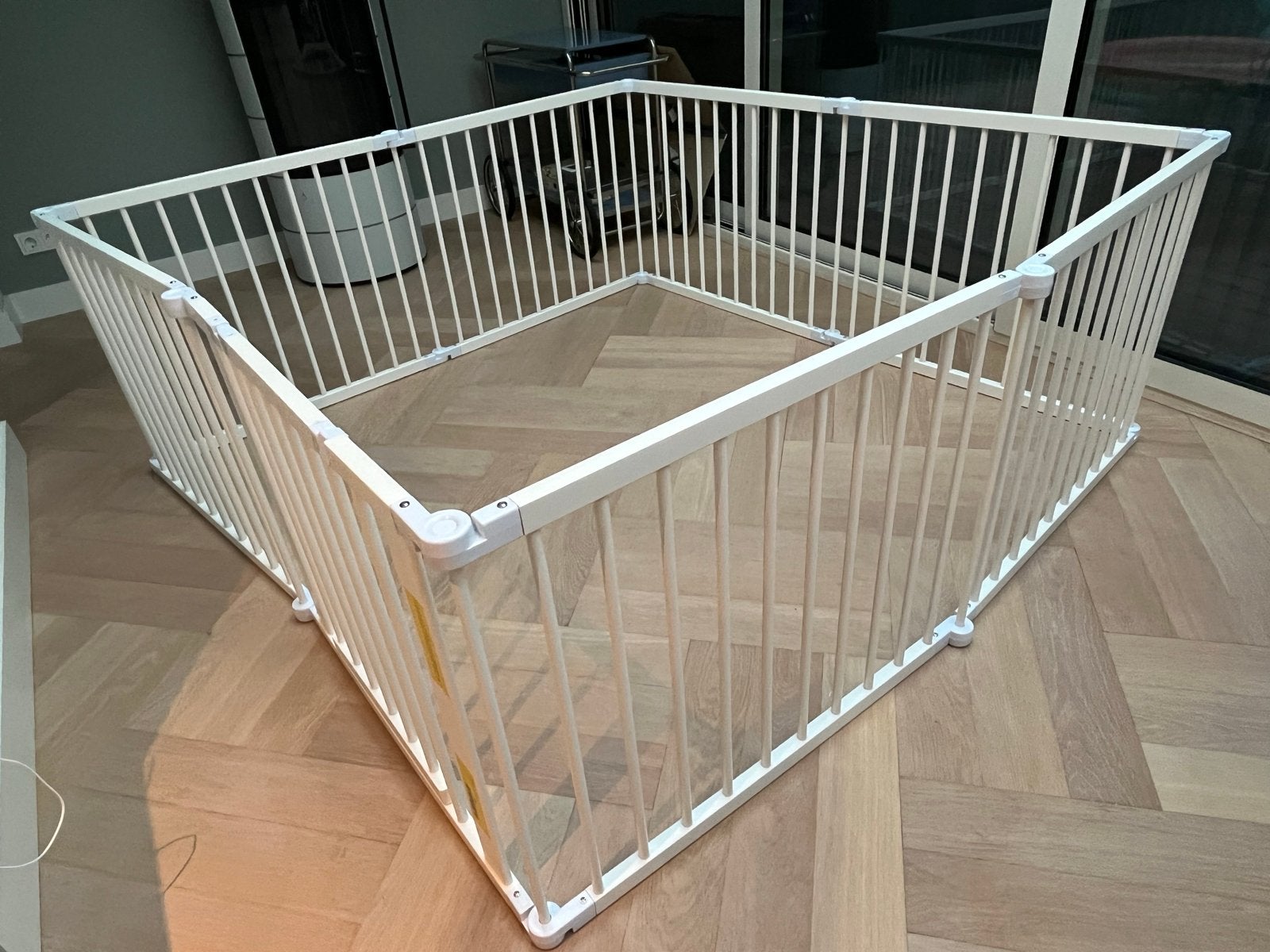 Kiduku Box / 170x170 cm, wit, hout, flexibel, met deur, Kinderen en Baby's, Boxen, Ophalen, Zo goed als nieuw, Overige vormen