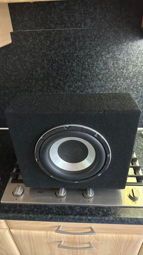 10 inch US Blaster Subwoofer in Behuizing, Ophalen, Gebruikt