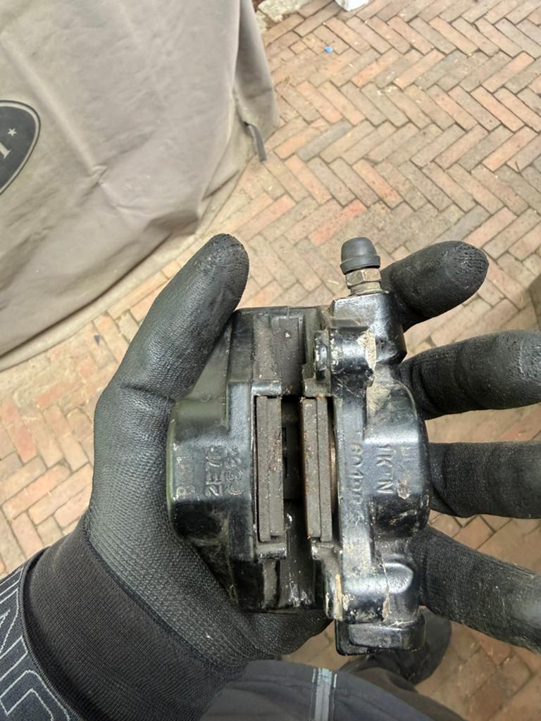 Zip voorremklauw goede staat, Fietsen en Brommers, Ophalen of Verzenden, Zo goed als nieuw, Overige typen, Piaggio