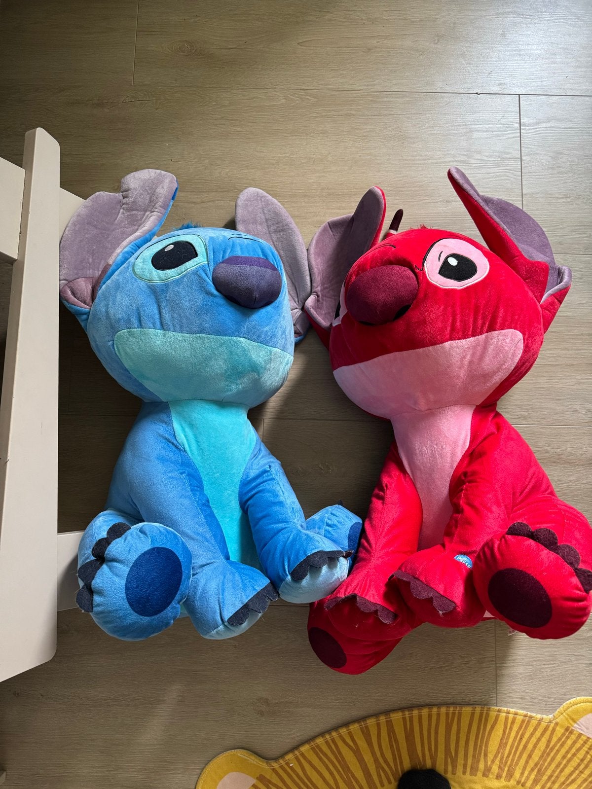 Grote Stitch en Angel knuffels - Disney Lilo & Stitch, Disney, Overige typen, Ophalen of Verzenden, Zo goed als nieuw