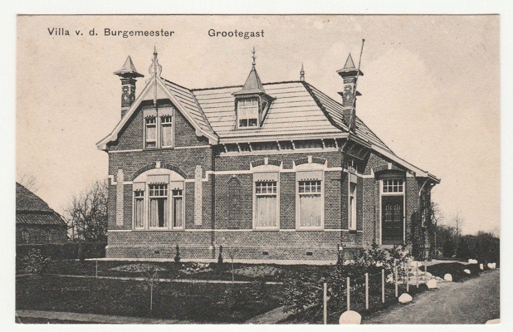 Grootegast - Villa vd Burgemeester, Verzamelen, Ansichtkaarten | Nederland, Verzenden, 1920 tot 1940, Ongelopen, Groningen