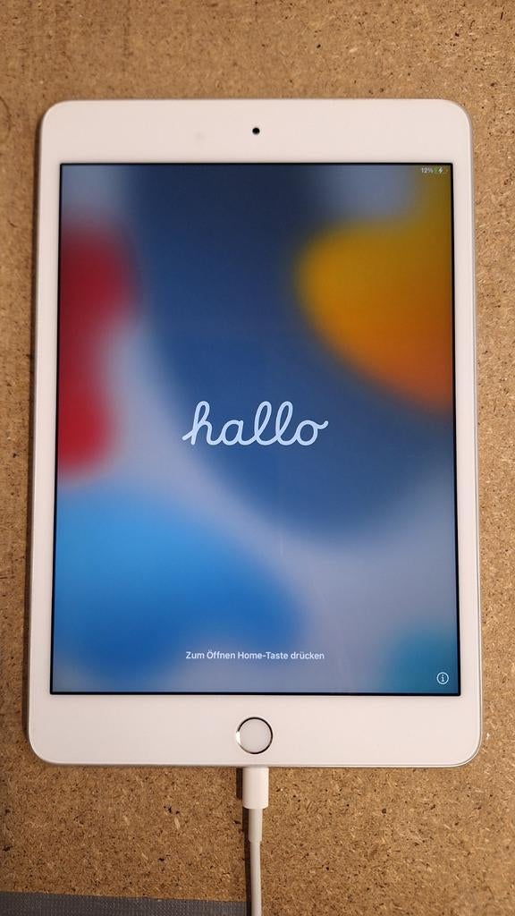 Apple iPad Mini 4, Gebruikt, Ophalen of Verzenden, Zilver, 7 inch of minder