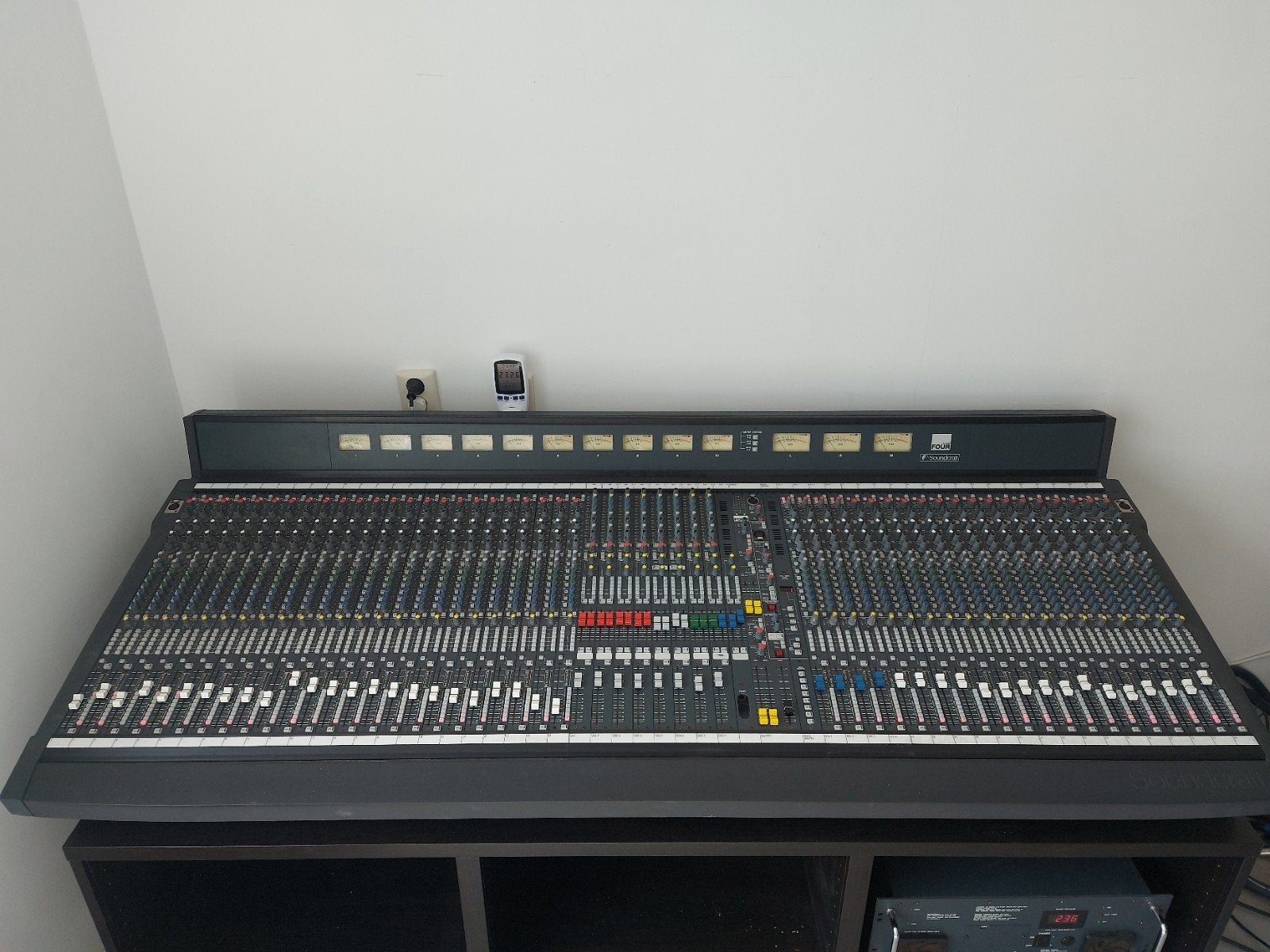 Soundcraft Series Four 40+4 Mengpaneel met CPS2000, Ophalen, Zo goed als nieuw, 20 kanalen of meer, Microfooningang