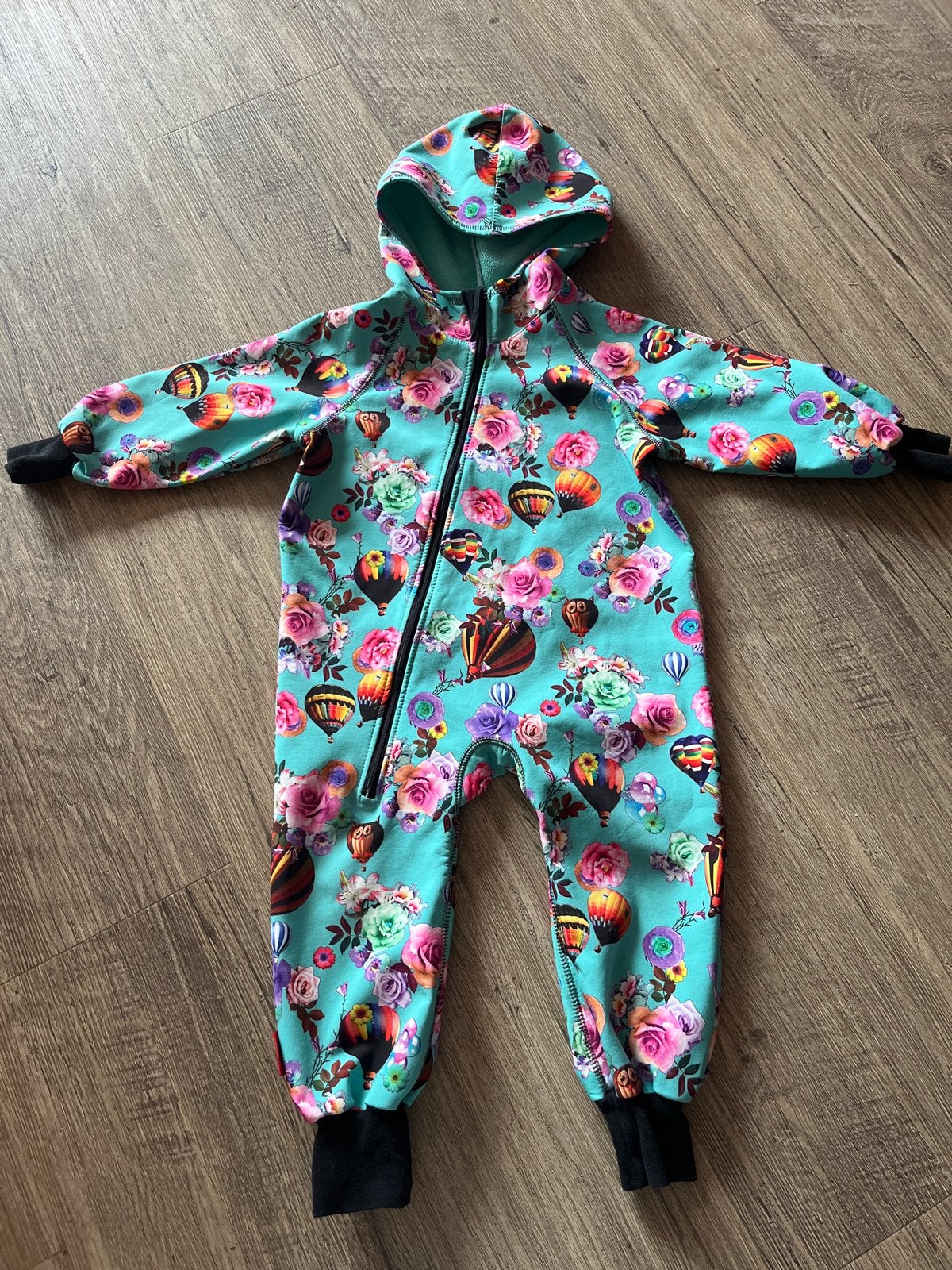 Ielm pak maat 92 - Bloemen en ballonnen, Kinderen en Baby's, Ophalen of Verzenden, Zo goed als nieuw, Jongen of Meisje, Setje