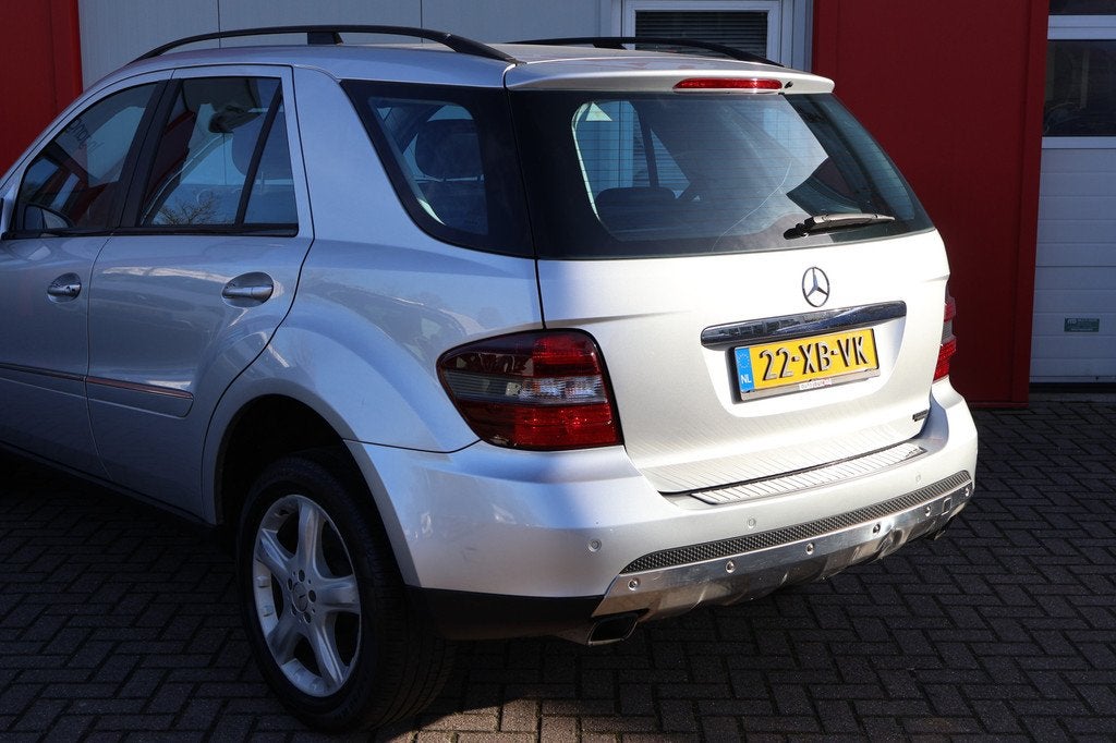 Mercedes-Benz M-Klasse 280 CDI | Schuif-/kanteldak | Cruise, Auto's, Mercedes-Benz, Automaat, Gebruikt, Zwart, 190 pk