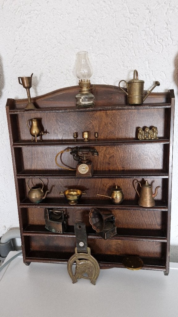 houten wandbord met tinnen koperen miniaturen, Antiek en Kunst, Ophalen of Verzenden