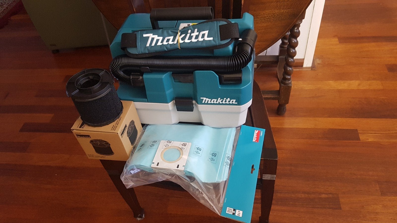 Makita VC013GLZ03 40V Accu Bouwstofzuiger Body Nieuw in Doos, Nieuw, Ophalen of Verzenden, Minder dan 1200 watt, Makita