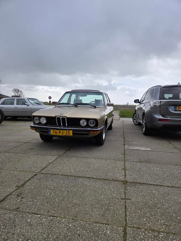 BMW 5-Serie 2.0 520 AUT 1979 Bruin, Automaat, Achterwielaandrijving, Bruin, 122 pk