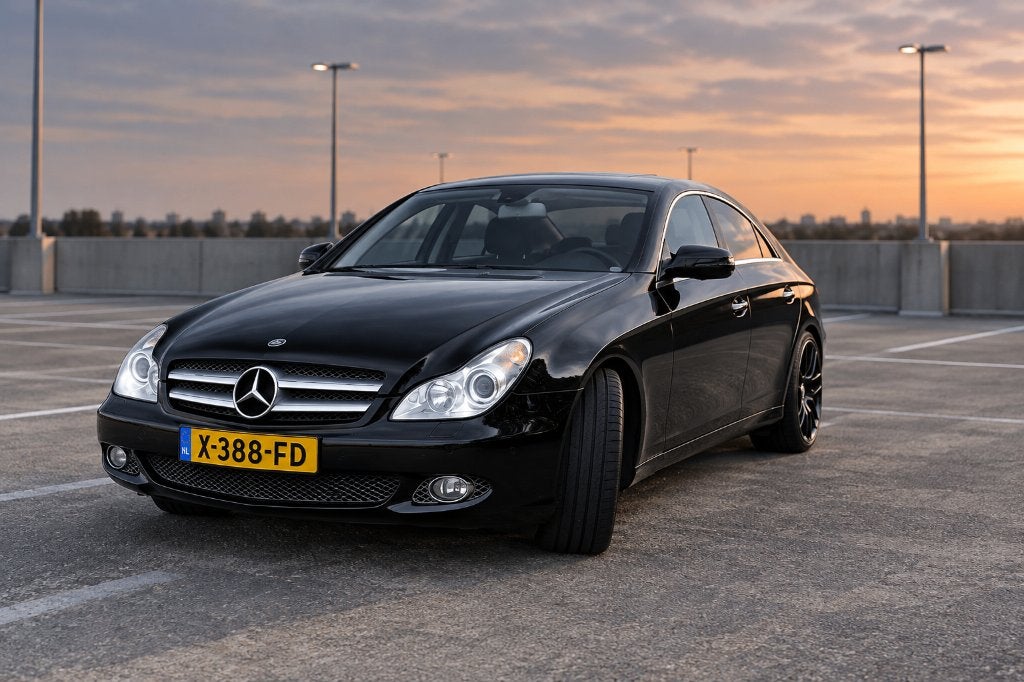 Mercedes CLS 350 | Unieke staat | Zeer compleet | 66.450 km, Achterwielaandrijving, 4 stoelen, Zwart, Leder