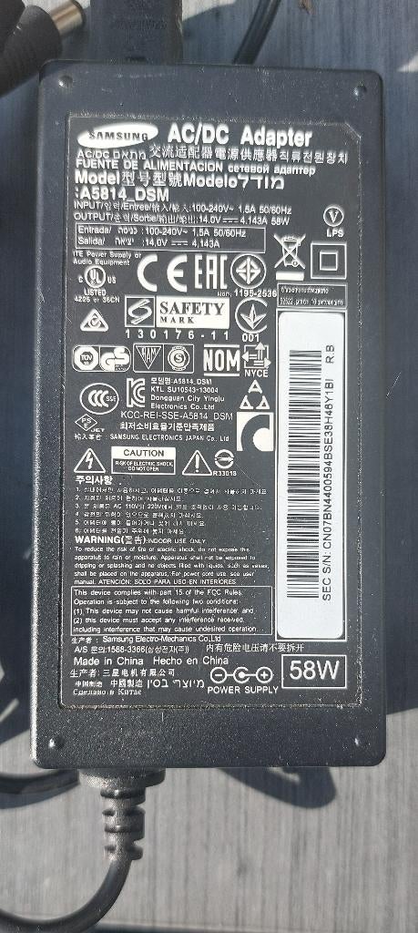 Samsung laptop lader/voeding, Ophalen, Gebruikt, Samsung