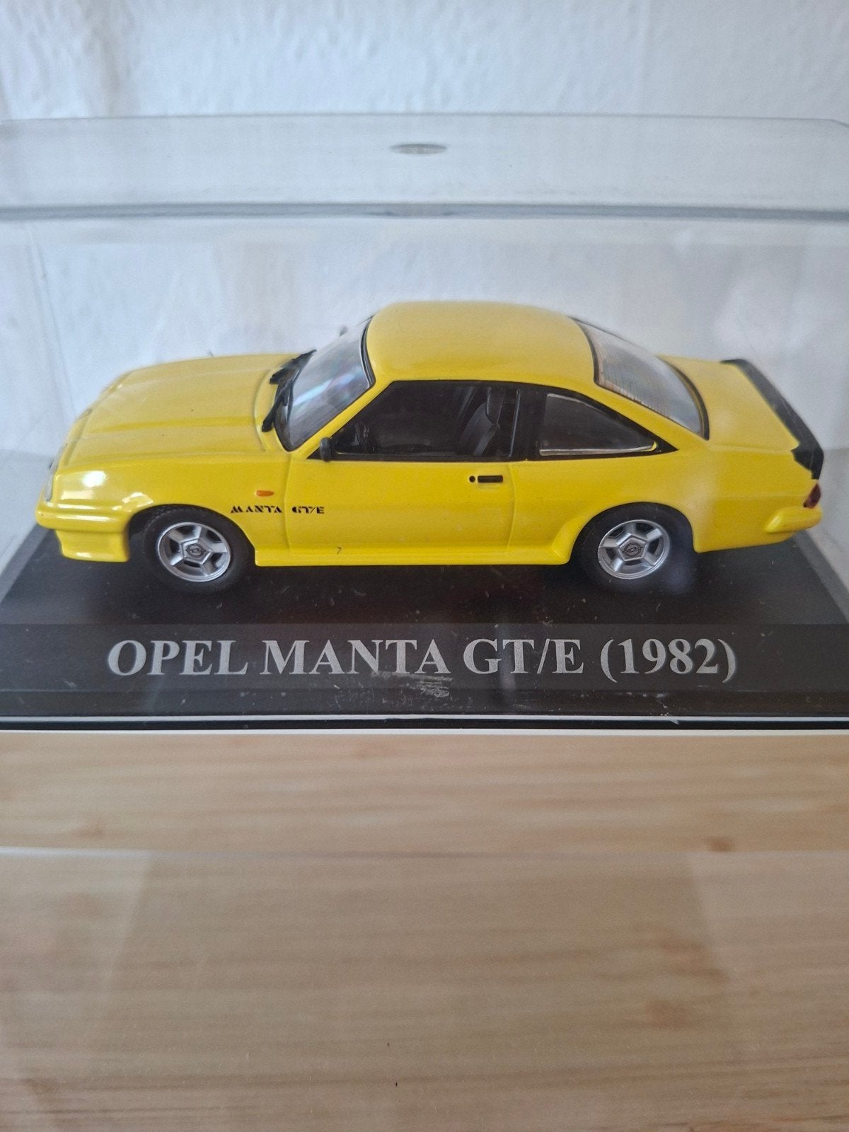 Opel manta  b  gte, Ophalen of Verzenden, Auto