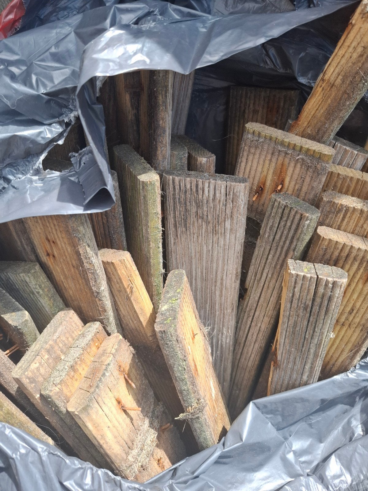 Gratis ophalen, Tuin en Terras, Haardhout, Minder dan 3 m³, Ophalen