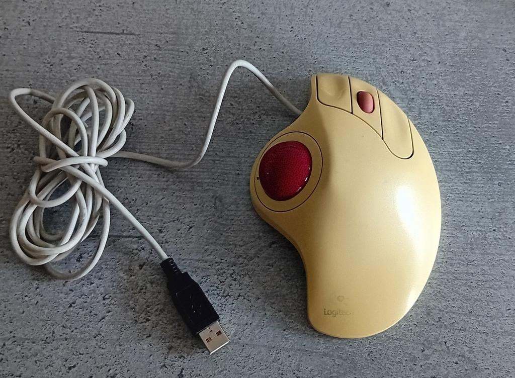 Logitech TrackMan Marble Wheel Trackball Muis - Bedraad, Computers en Software, Muizen, Gebruikt, Ergonomisch, Logitech, Ophalen of Verzenden
