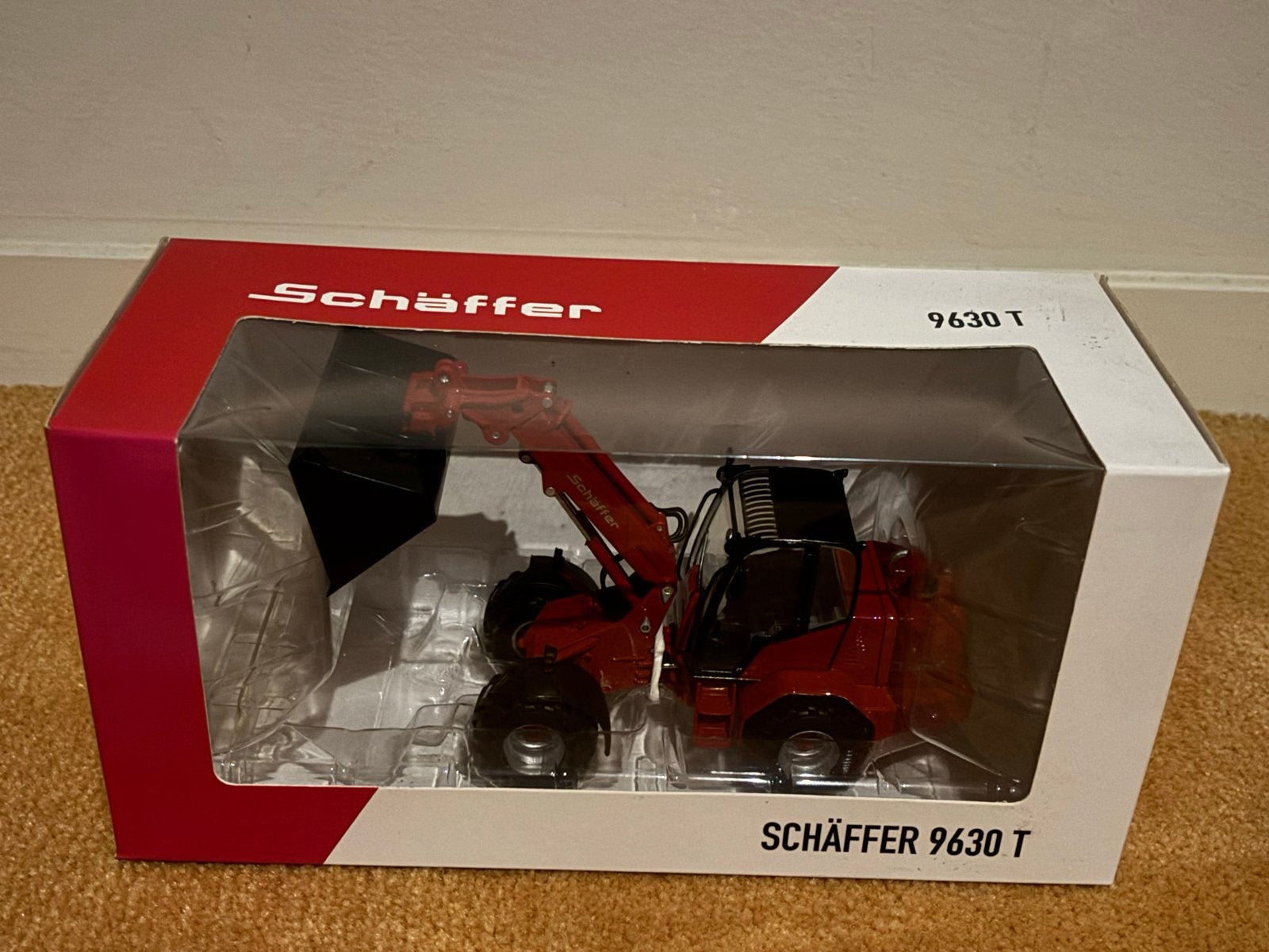 Schäffer 9630 T Wiellader Model 1:32 Nieuw in Doos, Hobby en Vrije tijd, Ophalen, Nieuw, Tractor of Landbouw, Overige merken
