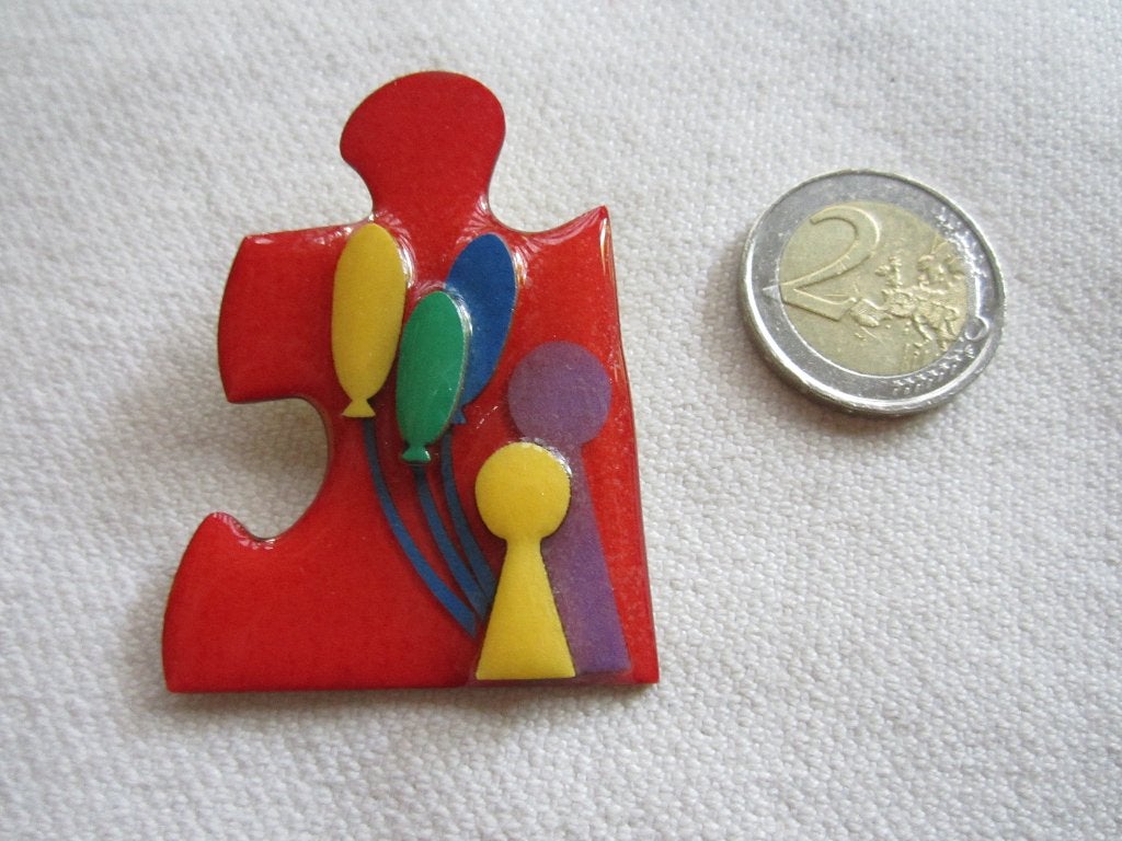 17.  Grappige oude broche,, Ophalen, Overige materialen, Broche