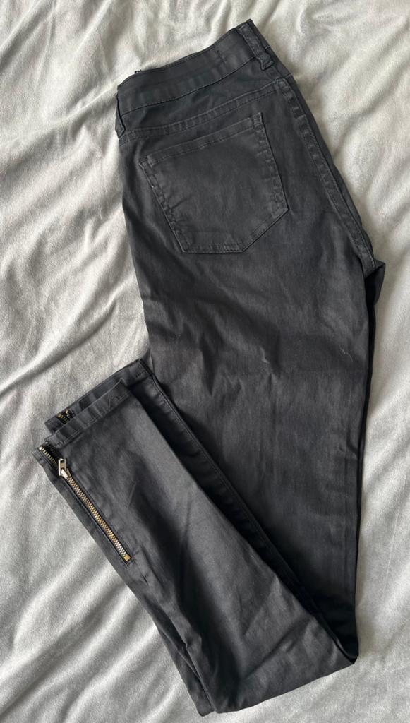 Seven Sisters – gecoate skinny broek – zwart – mt XS, Zwart, Ophalen of Verzenden, Zo goed als nieuw, Maat 34 (XS) of kleiner