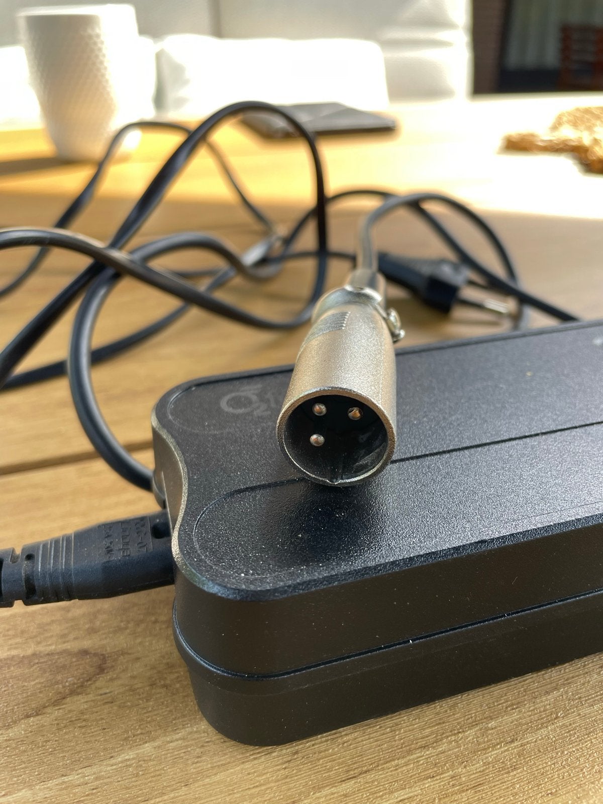 O2feel E-bike oplader 3-pins, Ophalen, Gebruikt