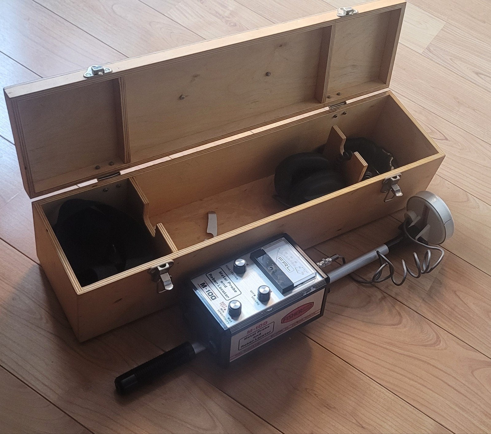 Fisher M-100 Betonijzerdetector
/ metaaldetector, Ophalen of Verzenden, Gebruikt