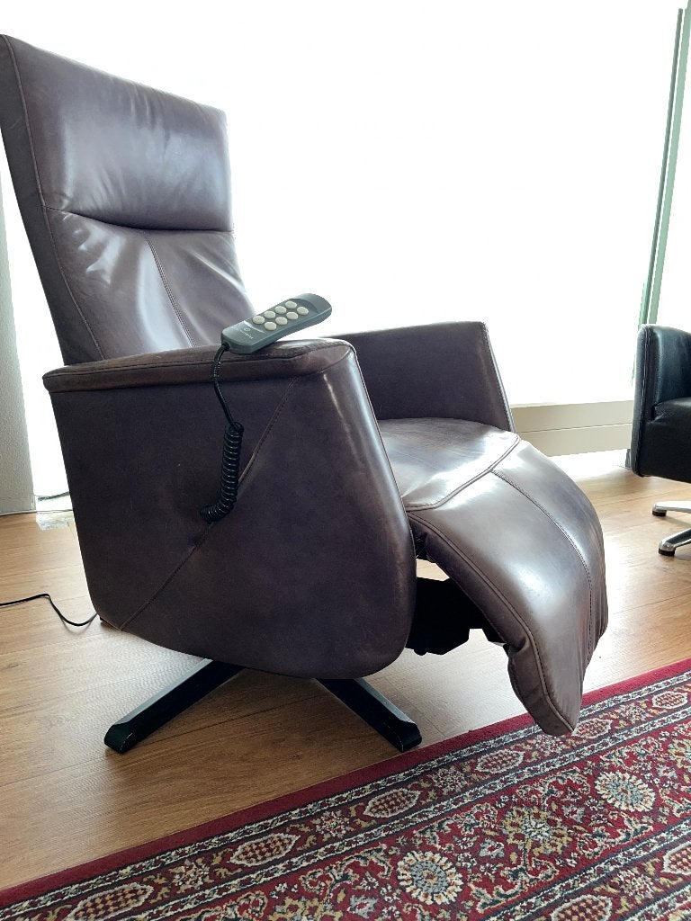 Prominent relaxfauteuil paars, Huis en Inrichting, Stoelen, Ophalen, Gebruikt, Overige kleuren, Eén